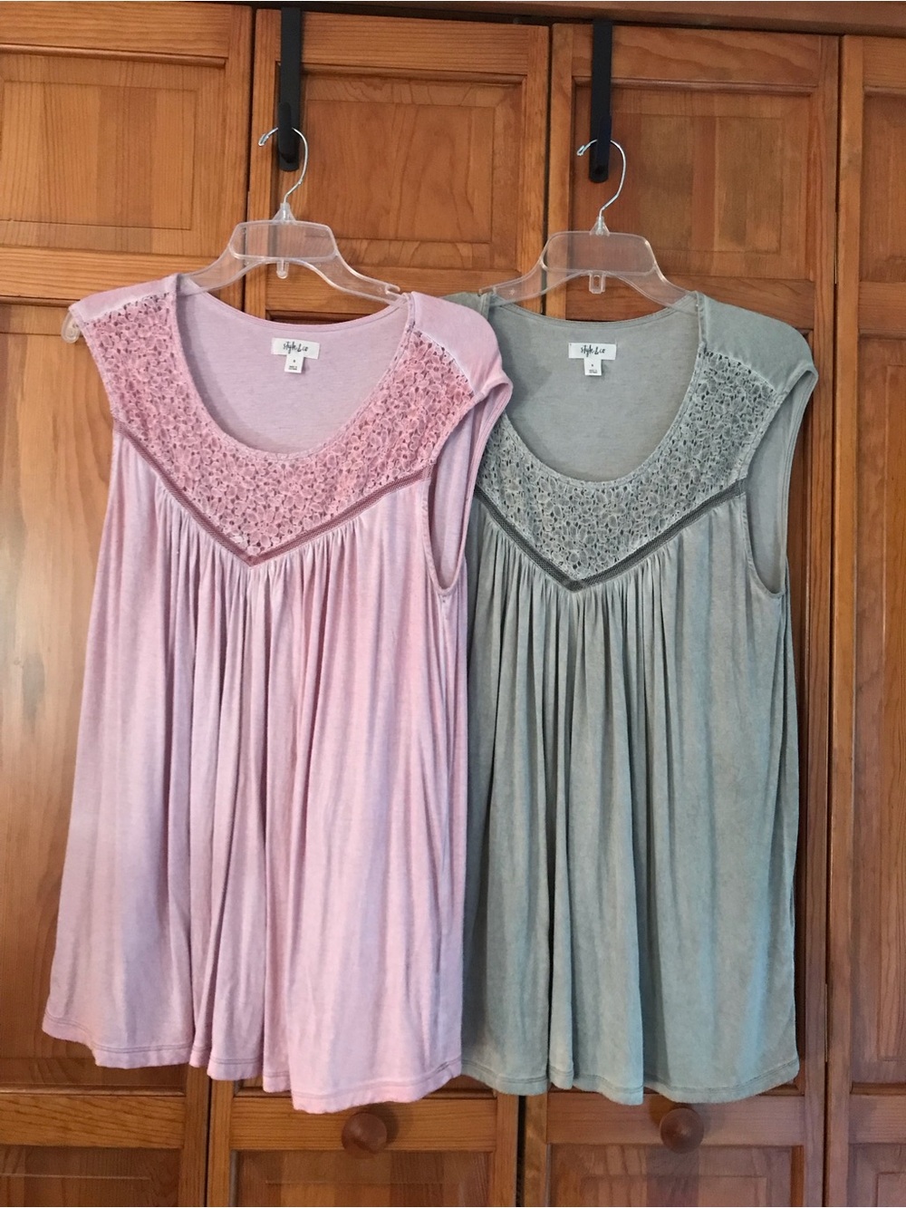 Style & Co. Women’s Pink and Green Crochet Yoke Sleeveless Tops